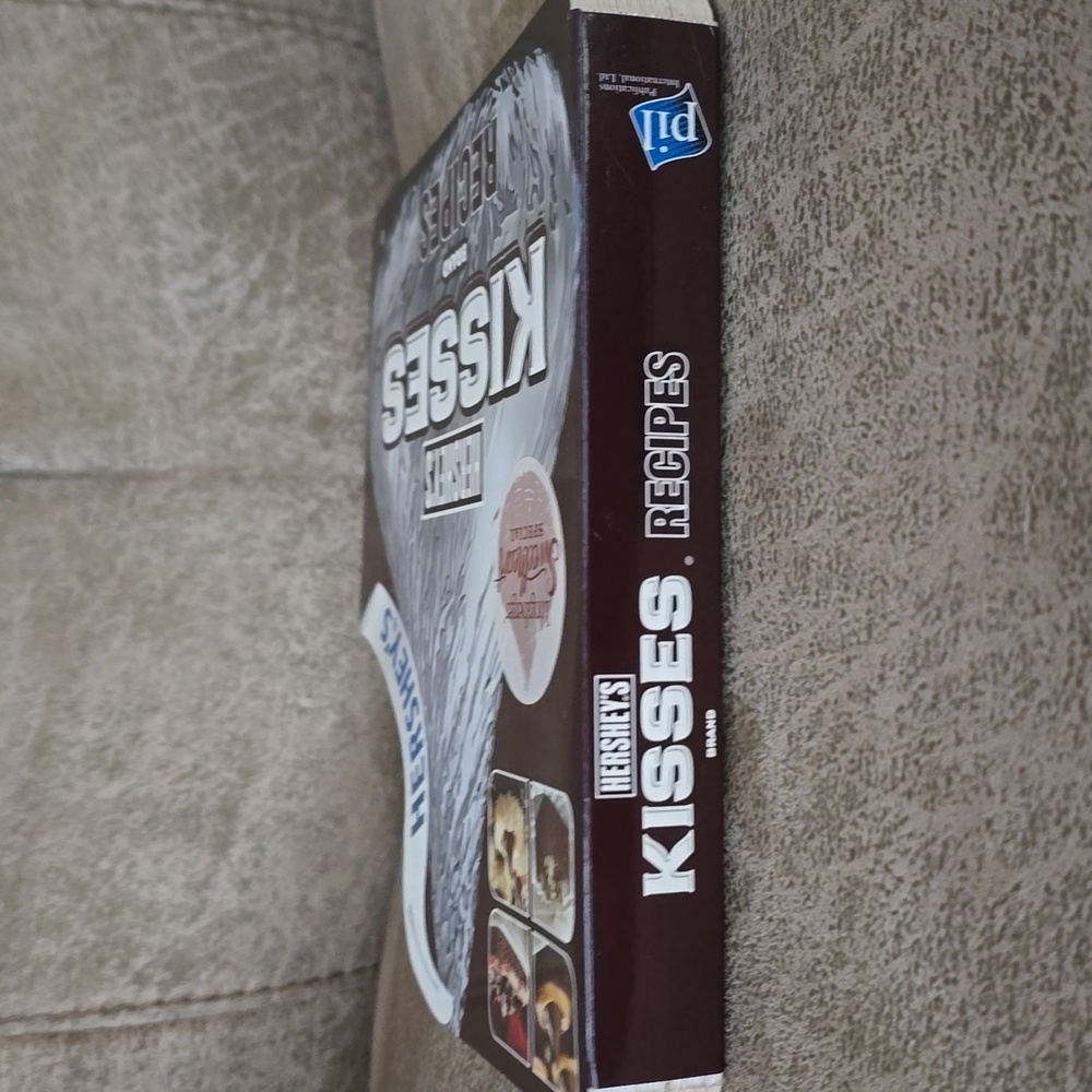 Hershey's Kisses Brand Recipe Book - Picture 3 of 9